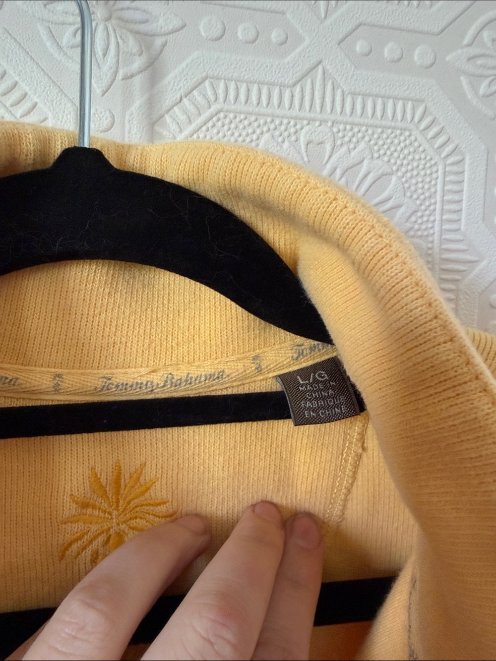SOLD ⬇️⭐️ Tommy Bahama Women’s Pale Yellow Full-Zip Sweater Jacket Size L - Picture 3 of 8
